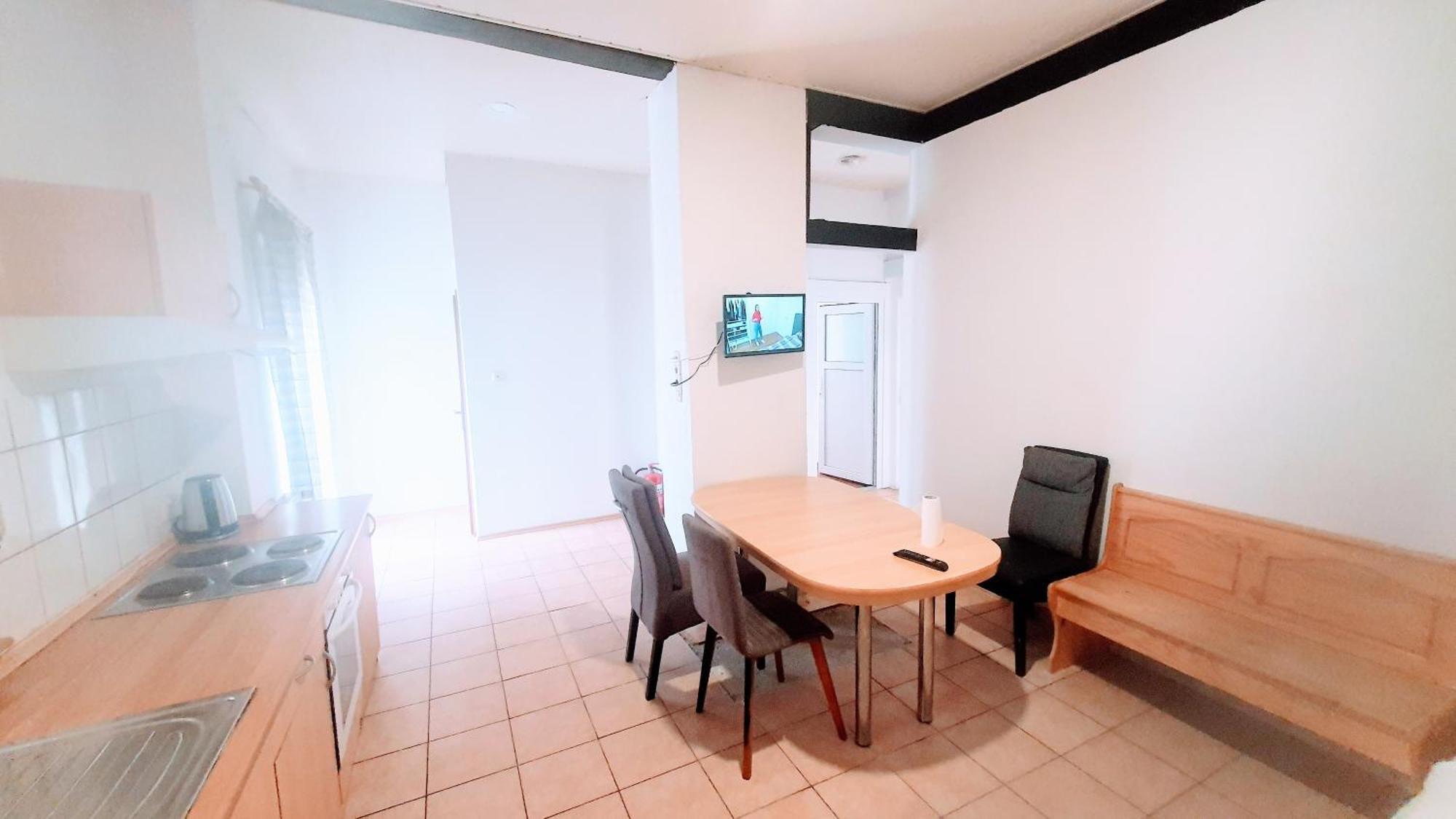 Fmi 9 Accommodation Raunheim Quarto foto