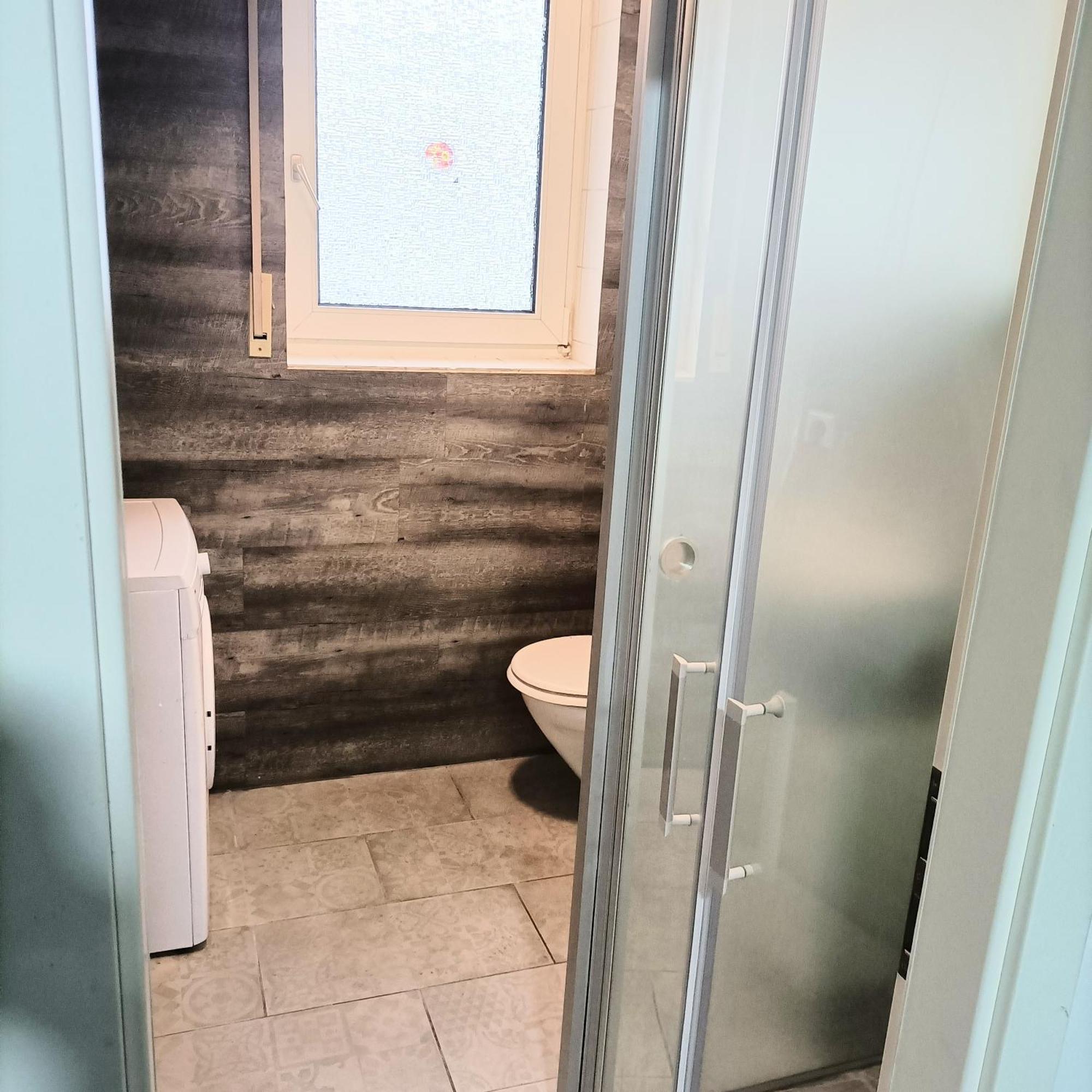 Fmi 9 Accommodation Raunheim Quarto foto